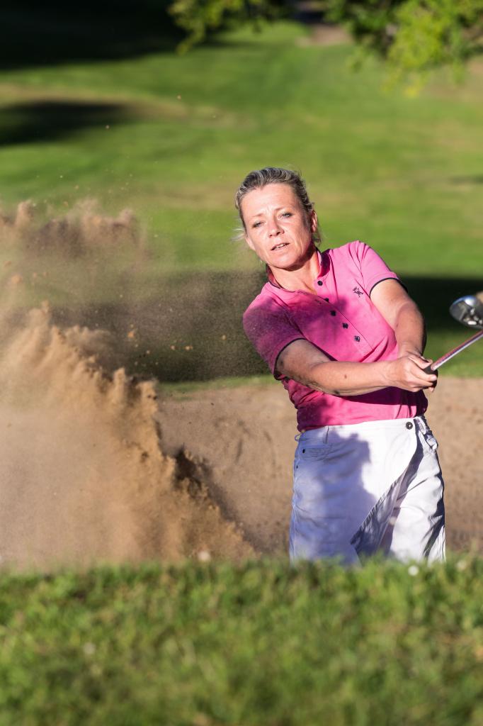 Christine Wenandy Professeure de Golf à Royan